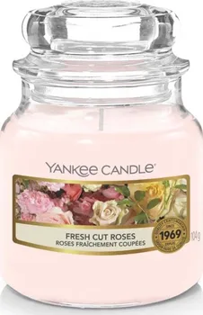 Svíčka Yankee Candle Fresh Cut Roses