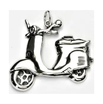 Šperk Stříbrný přívěsek vespa - P356 (Stříbrný moped Vespa)