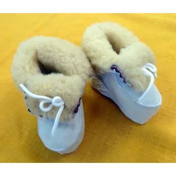 Capáčky Snaha Brtnice Capáčky kožené SNAHA Barva: Přírodní, Velikost: 12