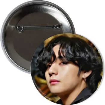 Odznáček s potiskem Odznáček Taehyung Black Swan