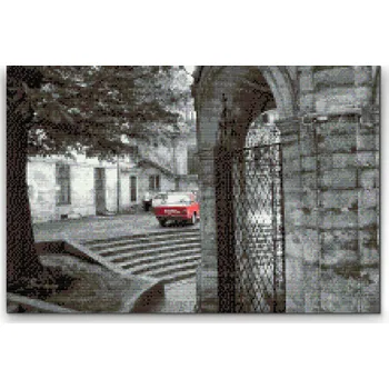 Diamantové malování Diamantové malování - Červené auto v šedé uličce Velikost: 40x60cm, Rámování: Pouze srolované plátno, Diamanty: Kulaté