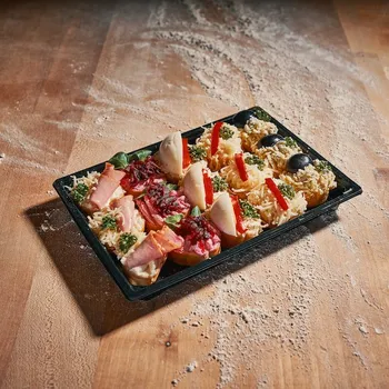 Dárkový potravinový koš Vaše pekárna - Jednohubky - dárkové balení 15ks