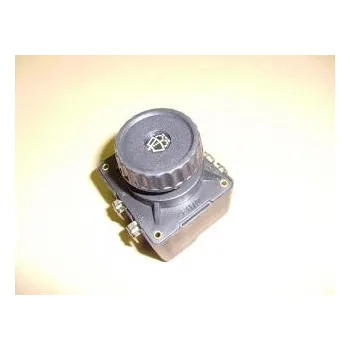 Motorek stěrače a odstřikovače Cyklovač stěračů Multicar M25 13011