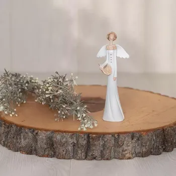 Vánoční dekorace Zimní andělka (Andělka se zimním kabátkem)