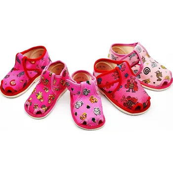 Chlapecké bačkory Dívčí bačkory HP Čechtín 805 sandál, suchý zip Velikost: 24