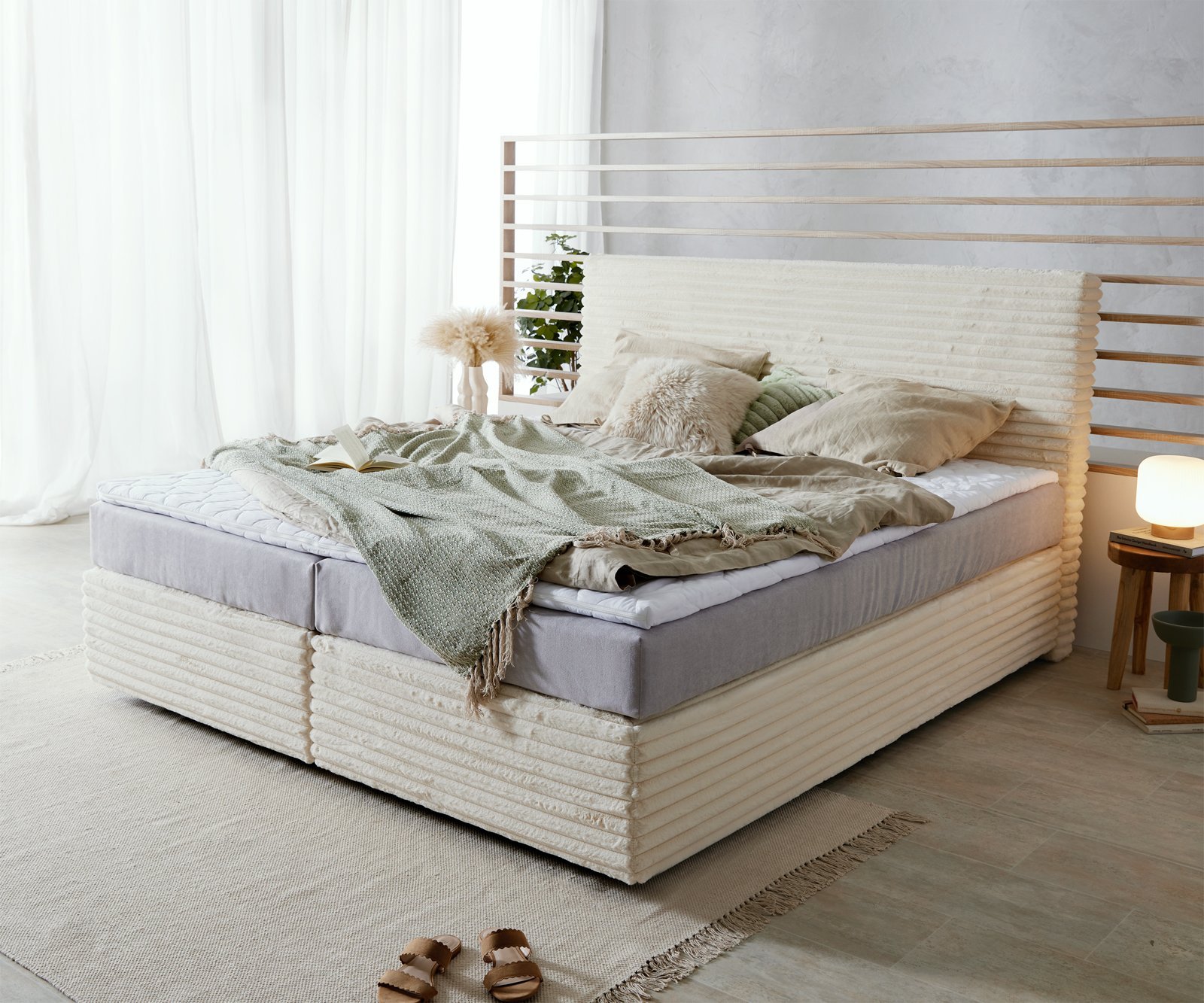 DELIFE Boxspring postel Dream-Well plyšový manšestr béžová 180x200 cm TFK matrace Visco topper