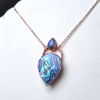Přívěsek Abalone/Paua mušle a labradorit - měděný přívěsek/náhrdelník AUTORSKÁ TVORBA ŠPERKŮ Z MINERÁLŮ