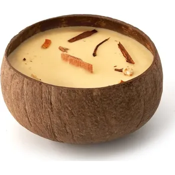 Svíčka Tropikalia Svíčka v kokosu - vůně Jablko a skořice + 2 měsíce na vrácení zboží