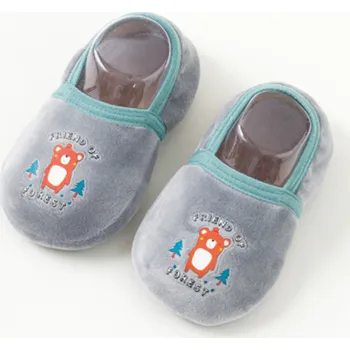 Chlapecké bačkory Sametové bačkůrky - MEDVÍDEK (18-24 m) (Značka: QICAI)