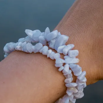 Náramek Prosperk Náramek z minerálů sekaný Chalcedon S1932