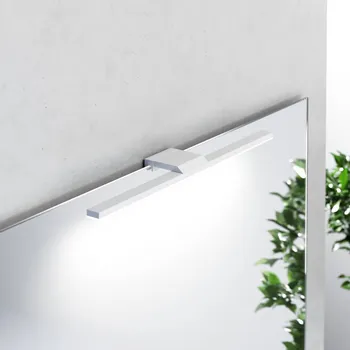 Lampička MCJ Zrcadlové světlo LED Triga, IP44, bílé, 40 cm, 3 000 K - délka přívodního kabelu 70 cm; šířka držáku 6 cm bílá LED 3,3 W celkem - Doprava zdarma