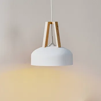 SOLLUX LIGHTING Závěsné světlo North s dřevem přírodní, bílým stínidlem na lampu bílá, světlé dřevo 1 x 60 W - Doprava zdarma