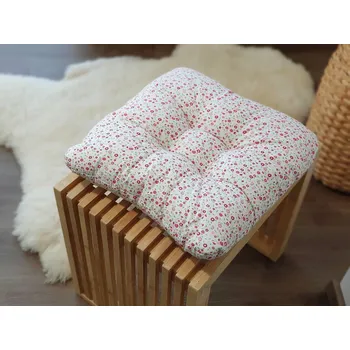 Podsedák PODSEDÁKY NA ŽIDLE - KVÍTKY - ČERVENÉ 40x40cm