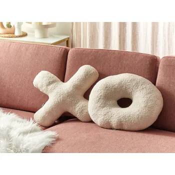 Obývací stěna Sada 2 dekoračních polštářů béžové plyšové čalounění XO dekorace doplňky obývací pokoj ložnice Beliani