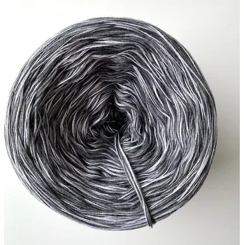 Zakrecone Motki M8 250m (100g/250m)