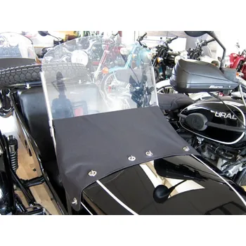 Plexi štít postranního vozíku (od 2013, textil, oka na otočné zámky)