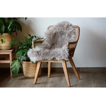 Dekorativní polštářek Wooline Ovčí kůže cappuccino 80 x 65 cm Oblíbené! Opět skladem!