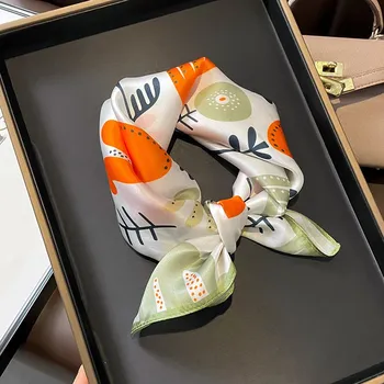 Šátek Hedvábný šátek Květy z fantazie 53x53 cm v dárkovém balení, HEDVÁBNÝ SVĚT