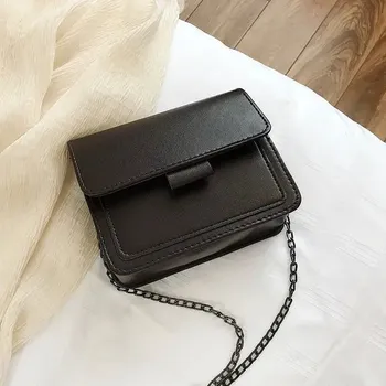 Kabelka Dámská crossbody kabelka - Řetězová káva