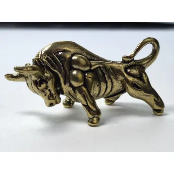 Býk pro štěstí - Mosazní - Malá roztomilá dekorace. I jako klíčenka ! (Mosazní klíčenka býk)
