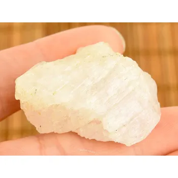 Přírodní kámen Kunzit krystal přírodní 28g Pákistán