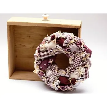 Věnec Věnec z pytlíčků - vínová