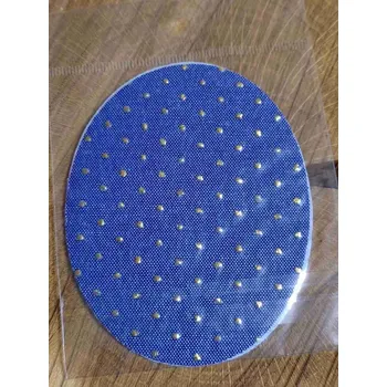 Textilní nažehlovací páska Nažehlovací záplaty riflové 6,8x8,5 cm 2 ks tečky modrá