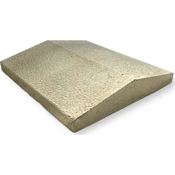 Příslušenství pro plot Betonová stříška na zídky a plotové dílce – průběžná sedlová (39 × 35 cm) Barva: Žlutá okr, Vzor: Hladká