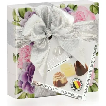 Bonboniéra Belgické plněné pralinky 50g - Růžovofialové květy se stříbrnou mašlí