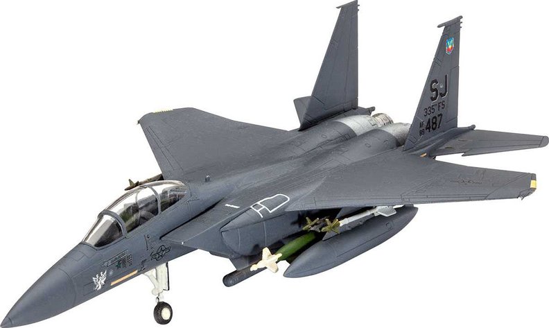 Revell F-15E Strike Eagle s bombami 1:144