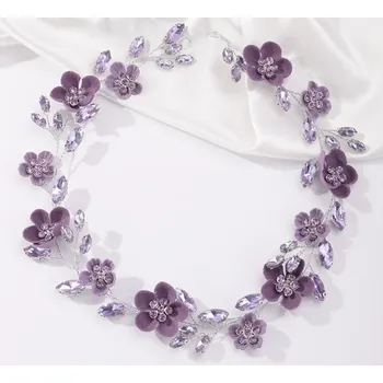 Ozdoba do vlasů B-TOP Ozdoba do vlasů s fialovými květy a krystaly