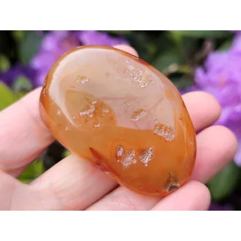 Přírodní kámen Hladký kámen karneol Madagaskar 69g