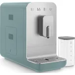 SMEG Automatický kávovar BCC13EGMEU na cappucino 19 barů s dávkovačem mléka, 1,4l, smaragdově zelená