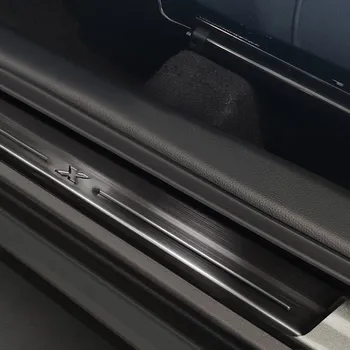 Lišta karosérie Avisa Prahové nerezové lišty Toyota Aygo X (od roku 2022>) černé -