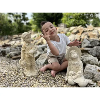 Zahradní dekorace ZahradniDekorace zahradní soška - Chlapeček s košíkem, výška 42 cm, 5 kg