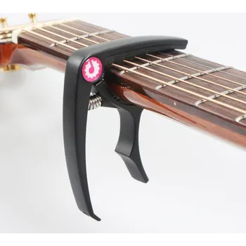 Příslušenství pro strunný nástroj Truwer TBDJ 009 B - kapodastr pro akustické kytary