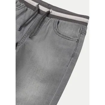 Oblečení a móda Mayoral Jeansy 2534 Šedá Regular Fit 6M