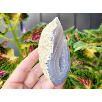 Přírodní kámen Achát šedý geoda s dutinkou 201g z Brazílie