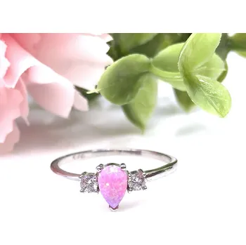 Řetízek Jan Kos jewellery Stříbrný prsten s opálem 12123598