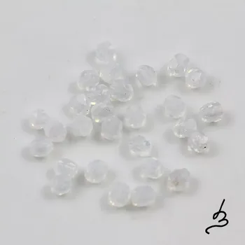 Korálek Broušené ohňovky 4mm mléčné – 50 ks