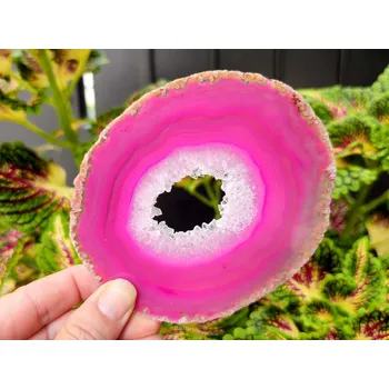 Přírodní kámen Achát leštěný plátek s dutinkou z Brazílie 106g