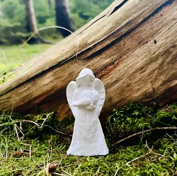 Malvínek 3D omalovánka - Andělka se srdíčkem