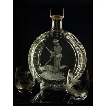 Sklenice lahev na slivovici 0,7l + 2ks likér s rytinou myslivce - ručně ryté (broušené) dárková krabička, dárek pro myslivce