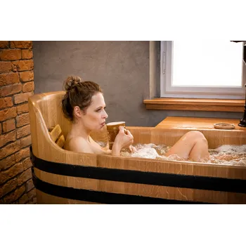 Zámek a Lázně Svijany Dárkový poukaz 1 vana/1 hodina/ 1 osoba