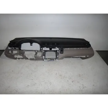 Palubní deska VW Passat 3C
