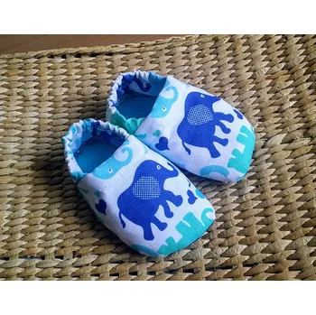 Capáčky Capáčky modrý slon velikost: 21 - 23,5cm (400,- Kč)