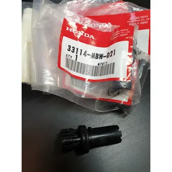 Objímka na žárovku Patice žárovky Honda 33114-MBW-D21 SOCKET (SOCKET COMP., POSITION LIGHT(33114MBWD21))