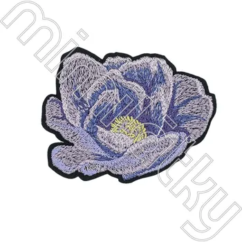 Nažehlovačka květ fialový