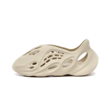 Pánské tenisky Yeezy Foam RNNR "Sand" Velikost: 47