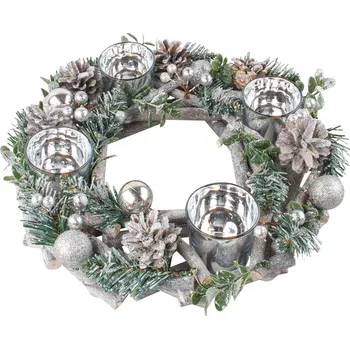 Věnec Anděl Přerov Dřevěný věnec se stříbrnými doplňky a skleněnými svícny 30 cm